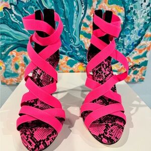 Jessica Simpson Women's Jyra Heeled Sandal - 9.5 New Hot pink/black snake skin